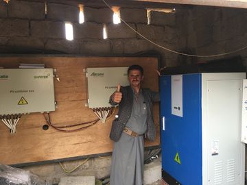 Zonne de Pompcontrolemechanisme 75kW 90kW 110kW 132kW van MPPT voor Landbouwbedrijflandbouw In drie stadia Zonnetubewell leverancier