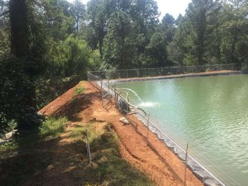 De Omschakelaarsenergie van de hoog rendement Zonnepomp - besparing voor DorpsWatervoorziening leverancier